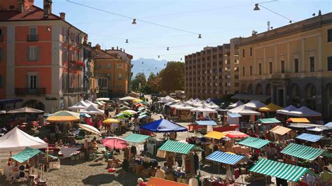 markt in locarno|Shopping and markets